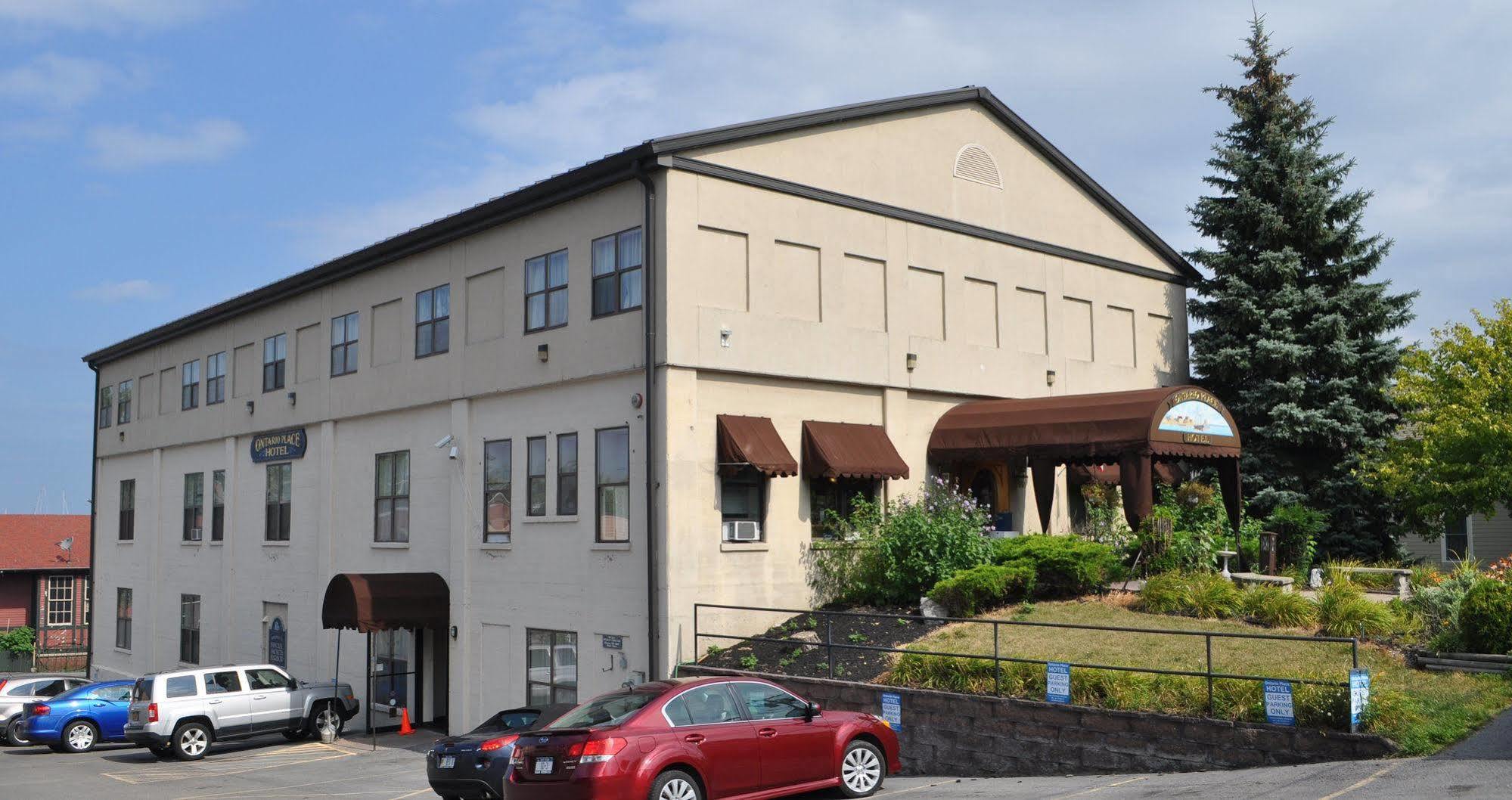 Harbor House Inn Sackets Harbor Екстериор снимка