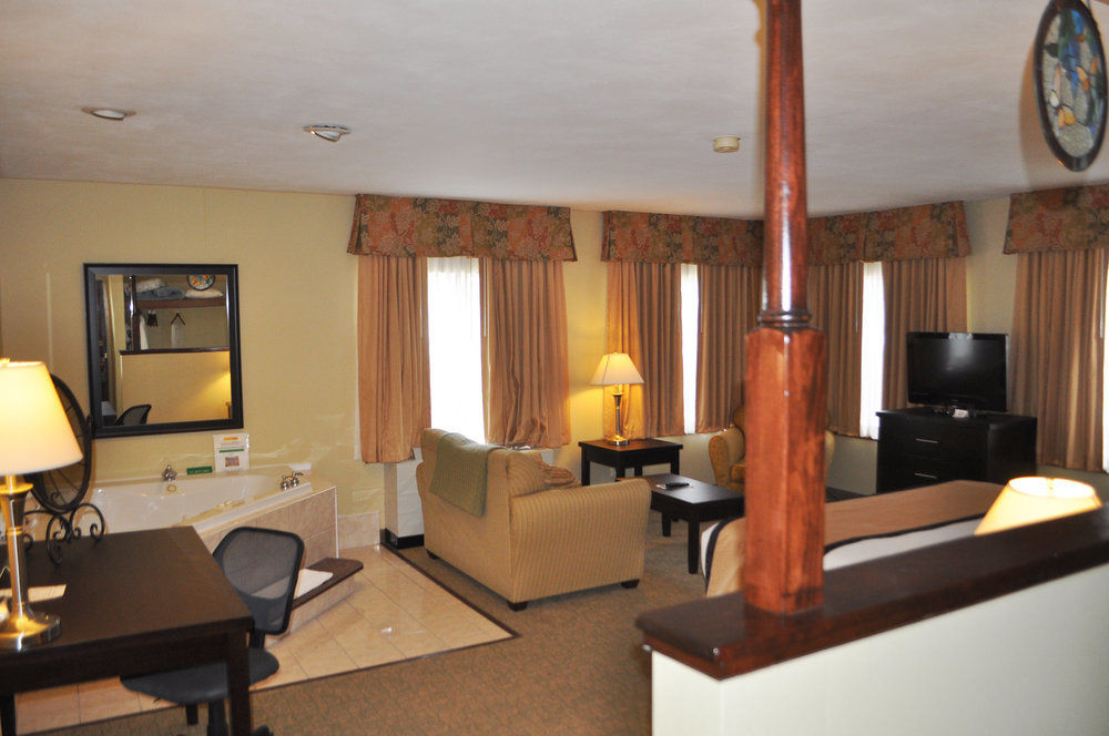 Harbor House Inn Sackets Harbor Екстериор снимка